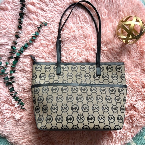 Michael Kors Black Canvas Tote Bag - Picture 2 of 8